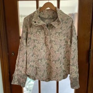 Floral Patterned Women's Top